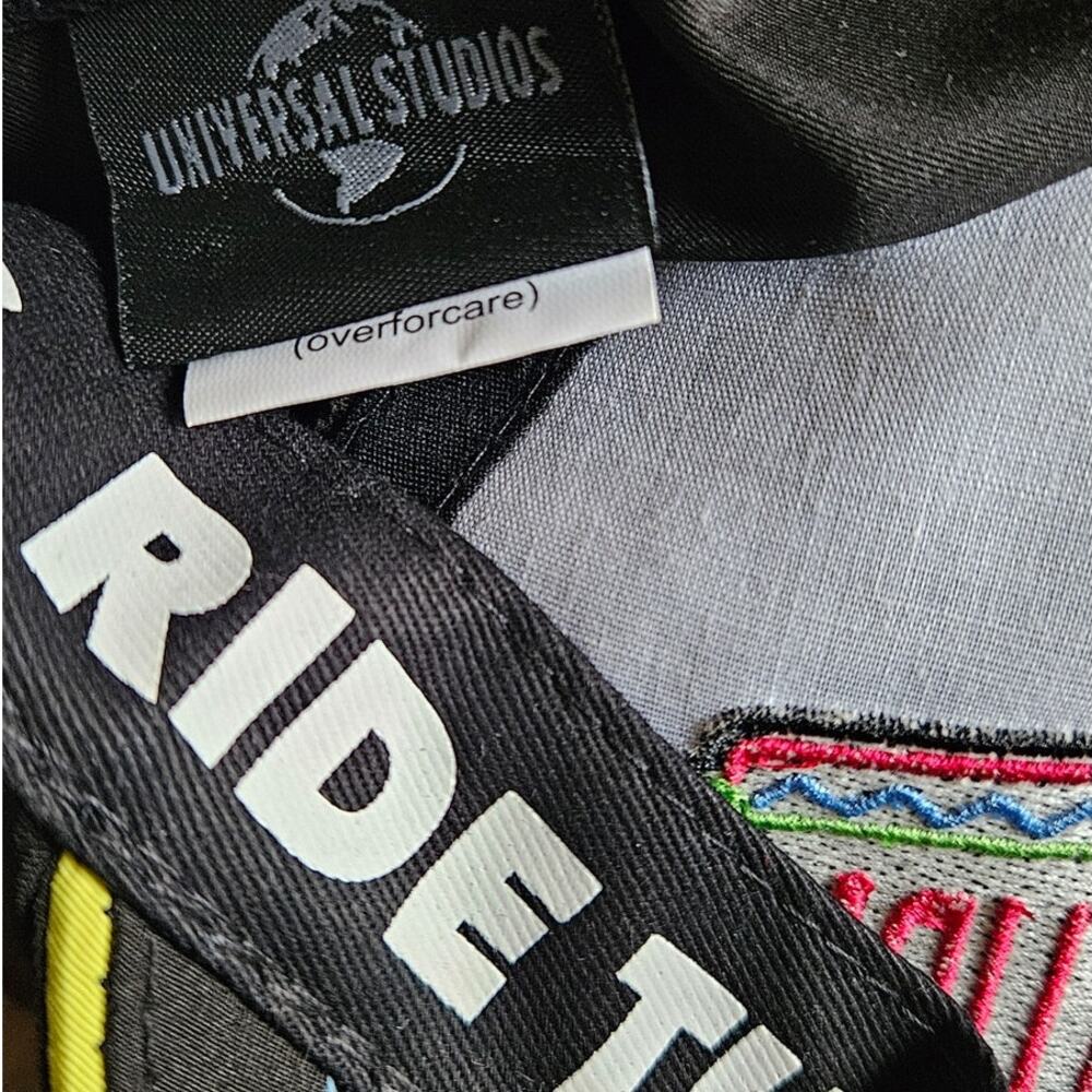 Universal Studios Black Multicolor Logo Vintage R… - image 5
